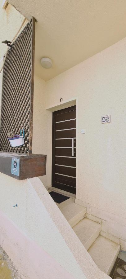 Stay Garden Flat Larnaca Exterior photo